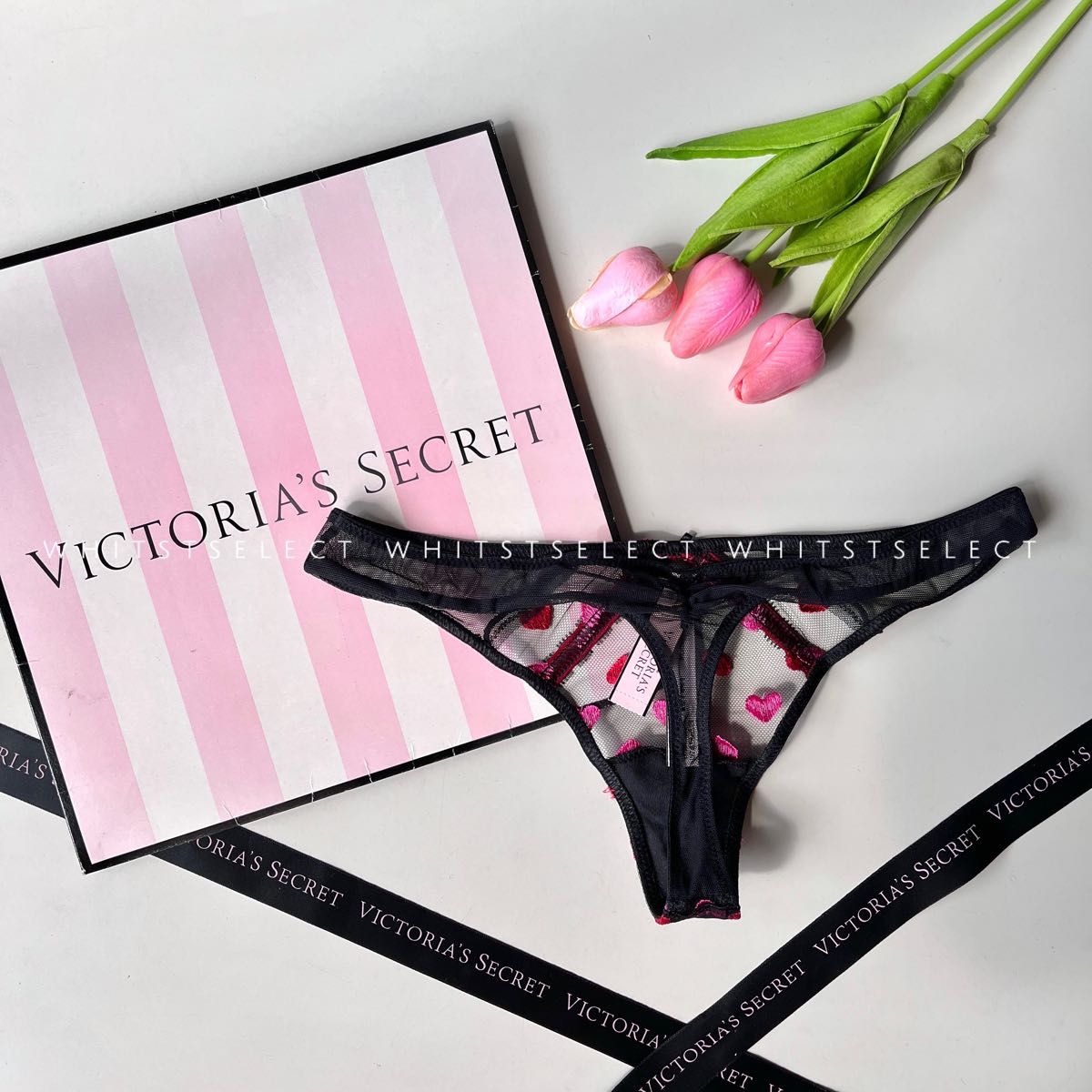 サイズＭ】ハート刺繍ソングパンティ Victoria's Secret ヴィクトリア