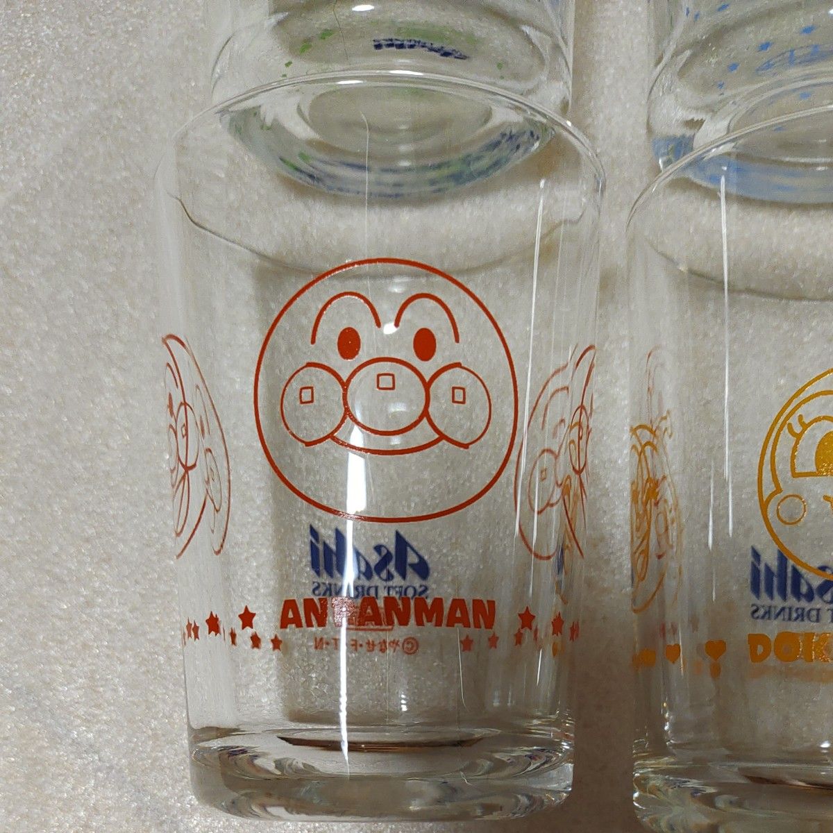 アンパンマン　ガラス　コップ　グラス　４個セット