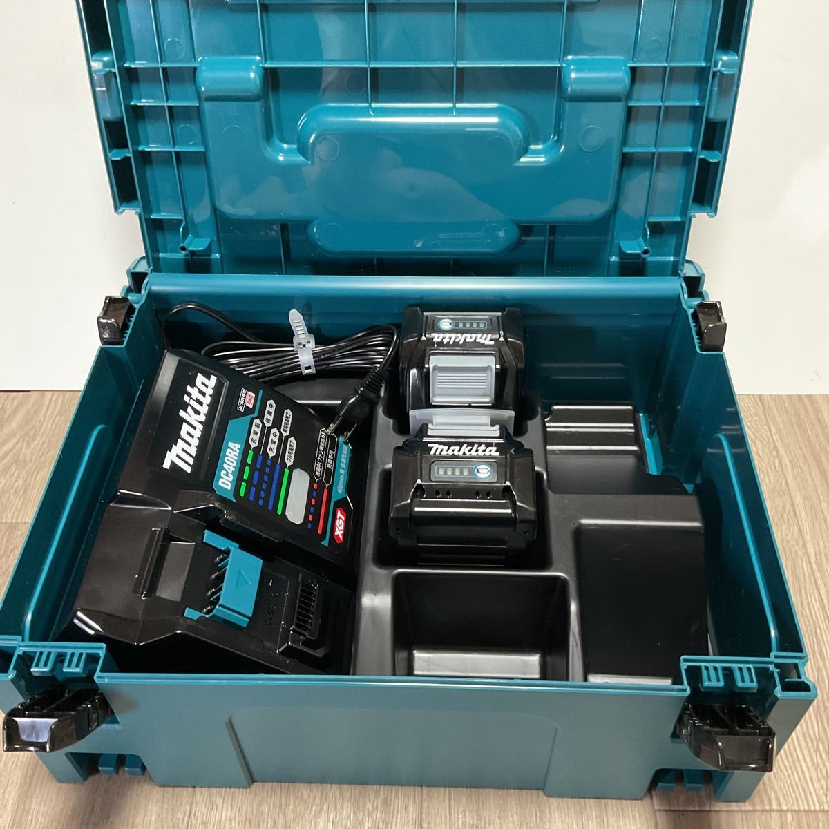 マキタ makita パワーソースキット XGT2 40Vmax/4.0Ah×2個 1口タイプ