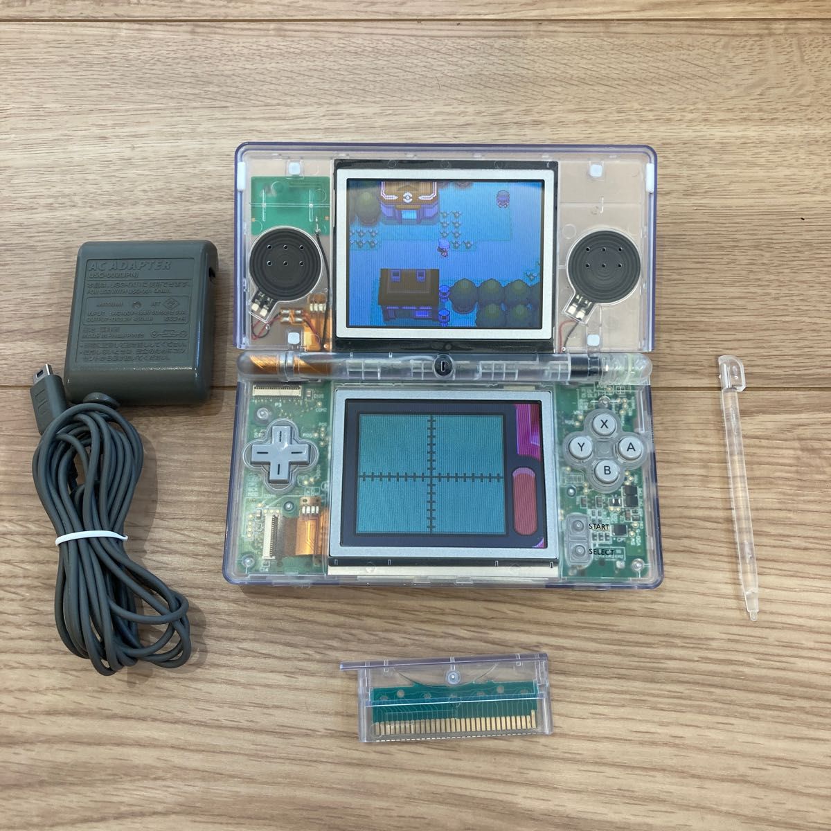 Nintendo ニンテンドー DS lite クリア スケルトン ボディ新品 Nintendo ニンテンドー DS lite クリア スケルトン ボディ新品