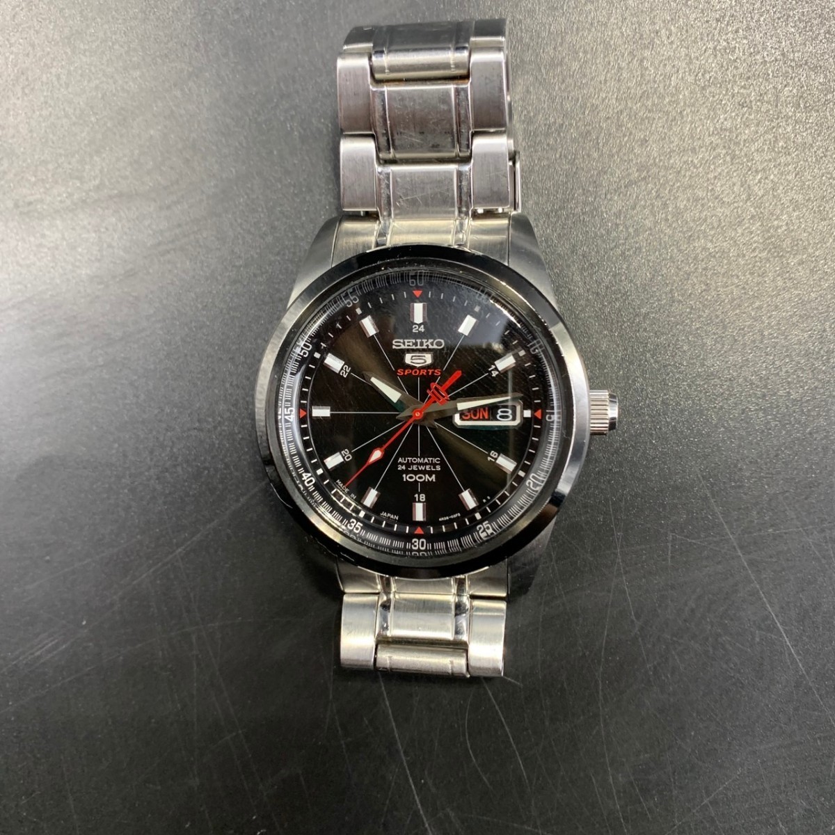 Yahoo!オークション - SEIKO SPORTS オートマ 24JEWELS 4R36 Yahoo!オークション - SEIKO SPORTS オートマ 24JEWELS 4R36
