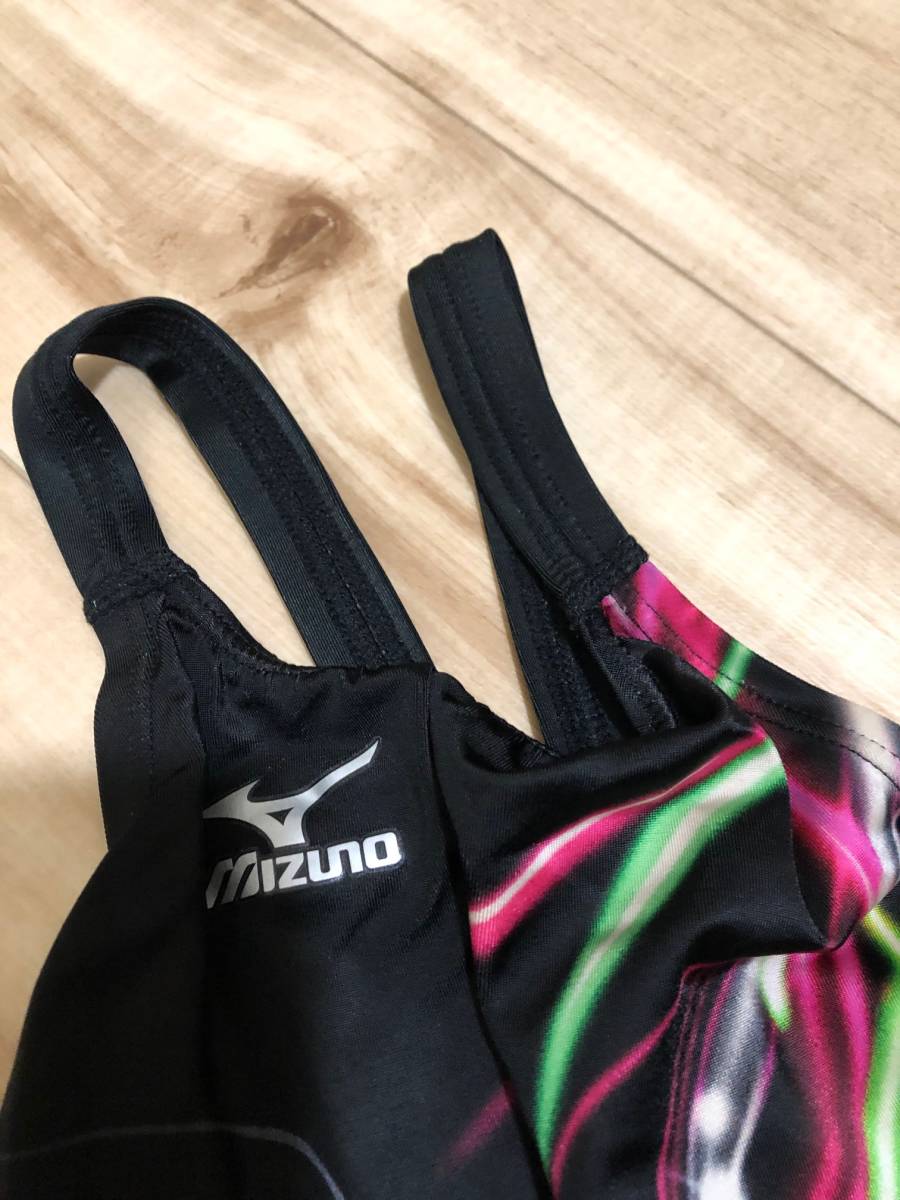 訳あり mizuno ハイカット 競泳水着 _画像2