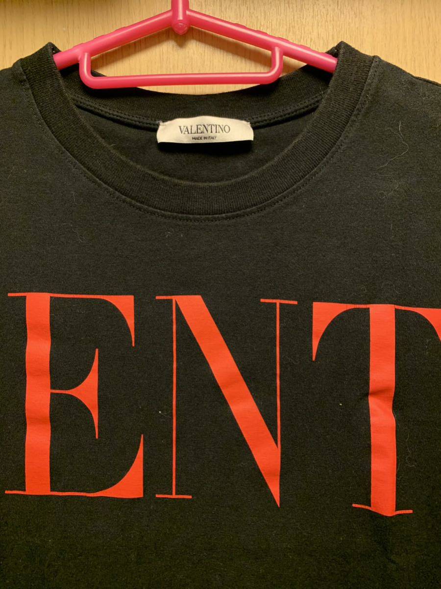 正規 19SS VALENTINO ヴァレンティノ 赤 大 ロゴ クルーネック T 正規 19SS VALENTINO ヴァレンティノ 赤 大 ロゴ クルーネック T