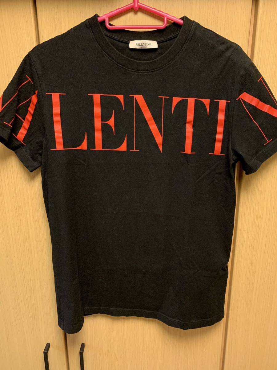 正規 19SS VALENTINO ヴァレンティノ 赤 大 ロゴ クルーネック T 正規 19SS VALENTINO ヴァレンティノ 赤 大 ロゴ クルーネック T