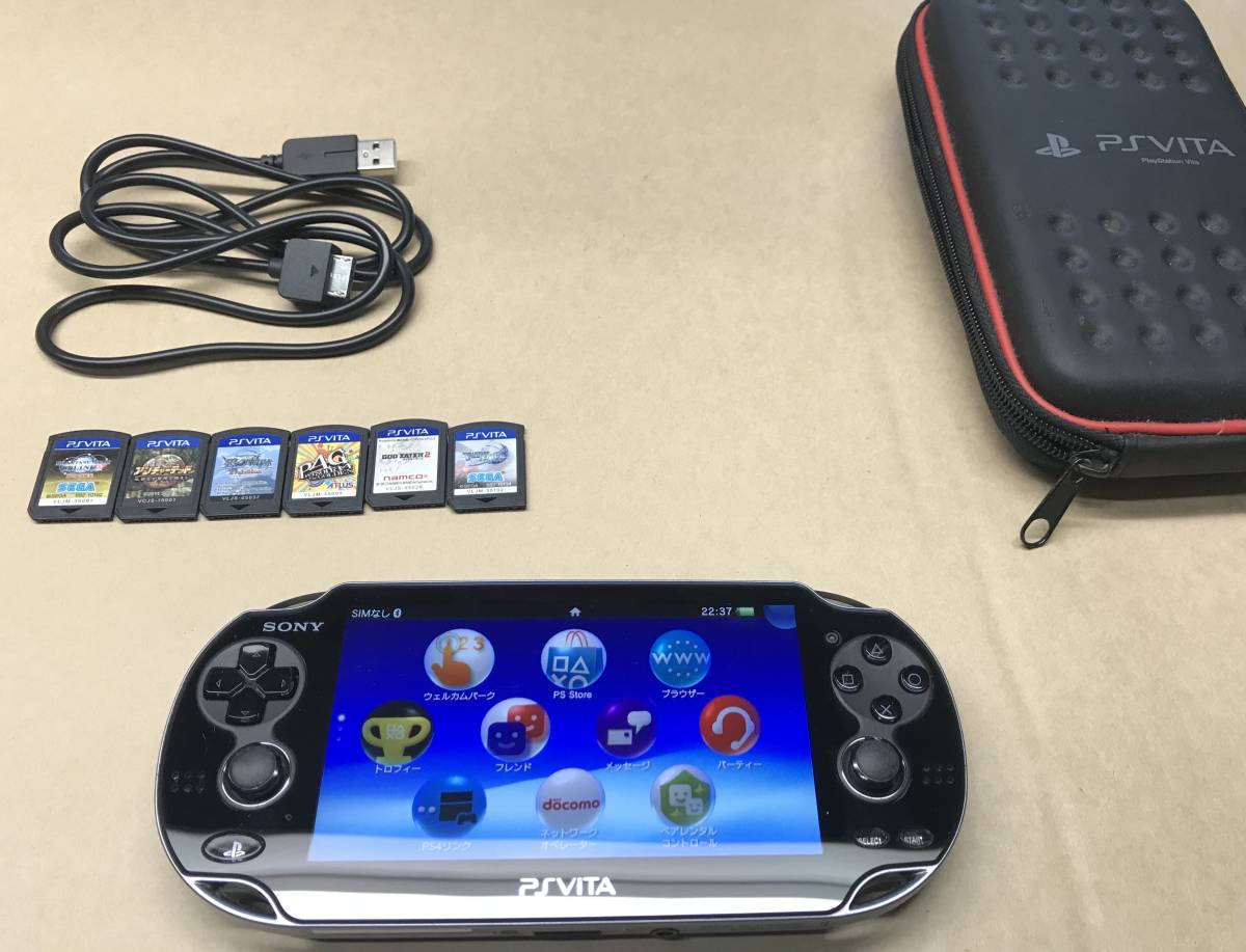 PS Vita 本体 PCH-1100 ソフト6個、その他付属品等【中古品】(PS Vita 
