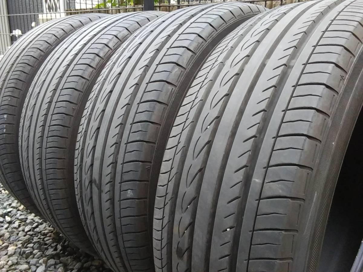 Yokohama Advan Decibel 205 / 60R16使用四個！ 原文:ヨコハマ アドバンデシベル 205/60R16 中古4本！