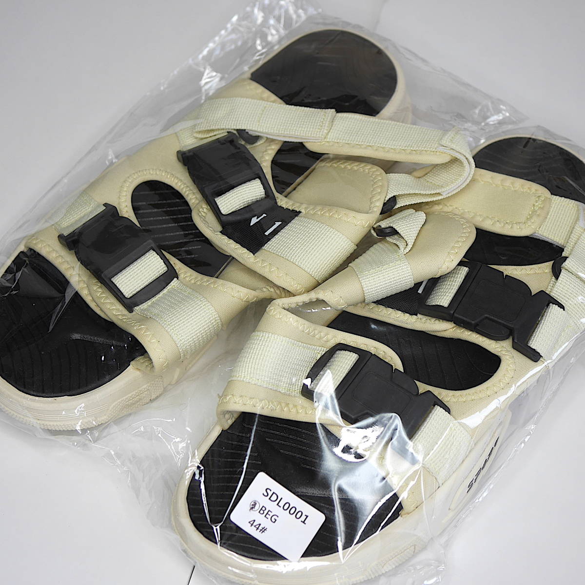 [ new goods price cut ] beige 44 size thickness bottom side print Korea fashion thickness bottom sandals Shark sole truck sole Caterpillar sole 