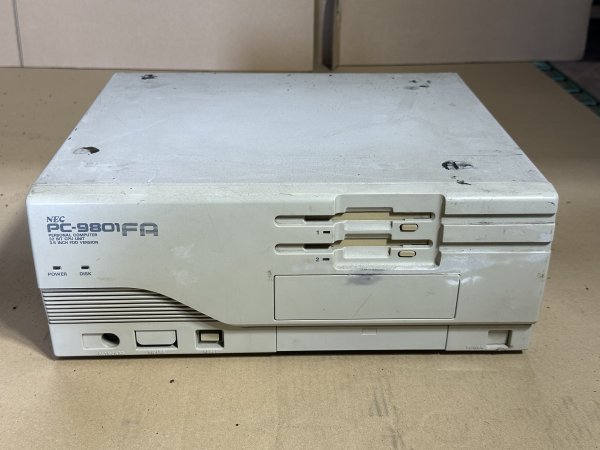 NEC PC-9801FS/U2 (本体)-
