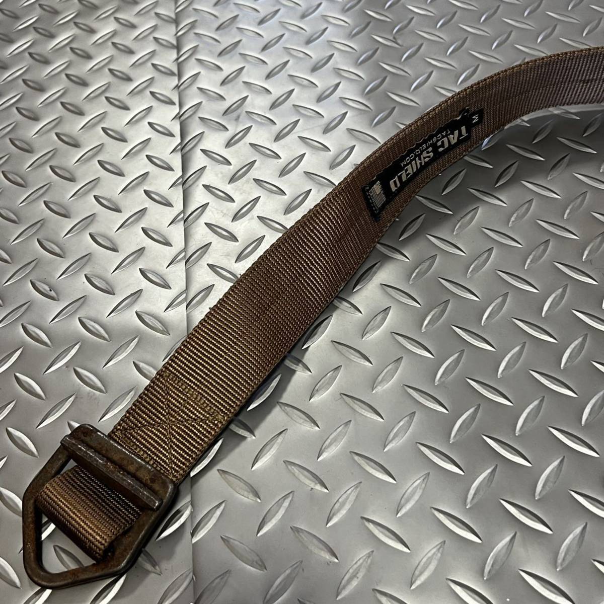 米軍放出品 TAC SHIELD BELT Made in USA リガーベルト MEDIUM ブラウン おしゃれ  (INV W69)の画像4