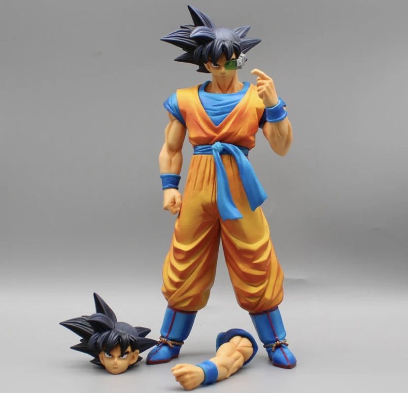 【ドラゴンボールフィギュア　ギニュウ隊長】　顔、腕交換パーツ有り　ビッグサイズ　新品　箱なし　全長約28cm_画像2