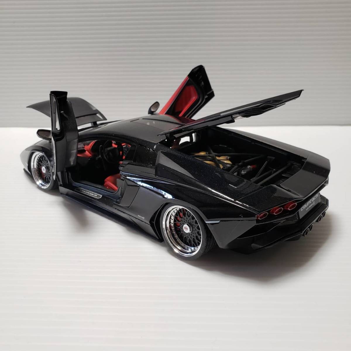 1/18 Lamborghini counter kLPI 800-4 custom 