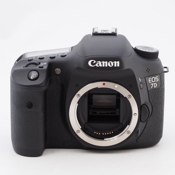 充実の品 デジタル一眼レフカメラ Canon EOS #7384 EOS7D ボディ 7D
