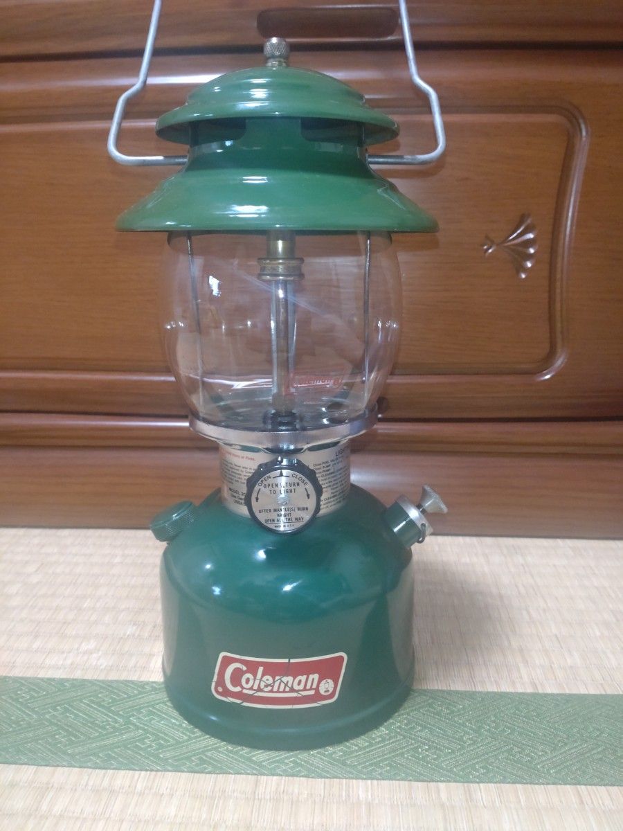 美品 81年7月製 コールマン ランタン Coleman200A｜PayPayフリマ