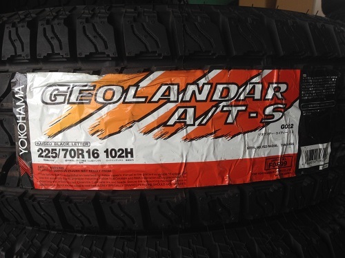 新文章未使用！庫存處理！ Georanda A / T - S 225 / 70R16 2014年生產4件 <Br> 新品未使用！在庫処分！　ジオランダーA/T-S 　225/70R16 4本　2014年製造　