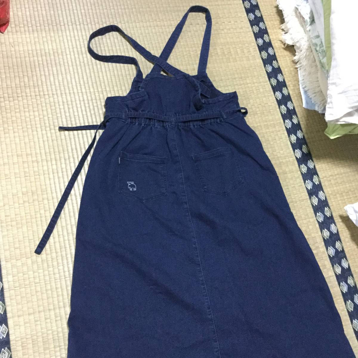 【MOZ　モズ】未使用タグ付き　レディース　デニム風　ジャンバースカート　Mサイズ_画像4