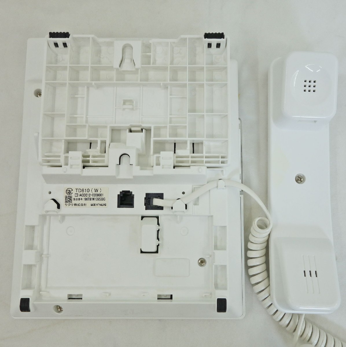 送料無料 ◇ SAXA ビジネスフォン18ボタン電話機 TD810(W 送料無料 ◇ SAXA ビジネスフォン18ボタン電話機 TD810(W