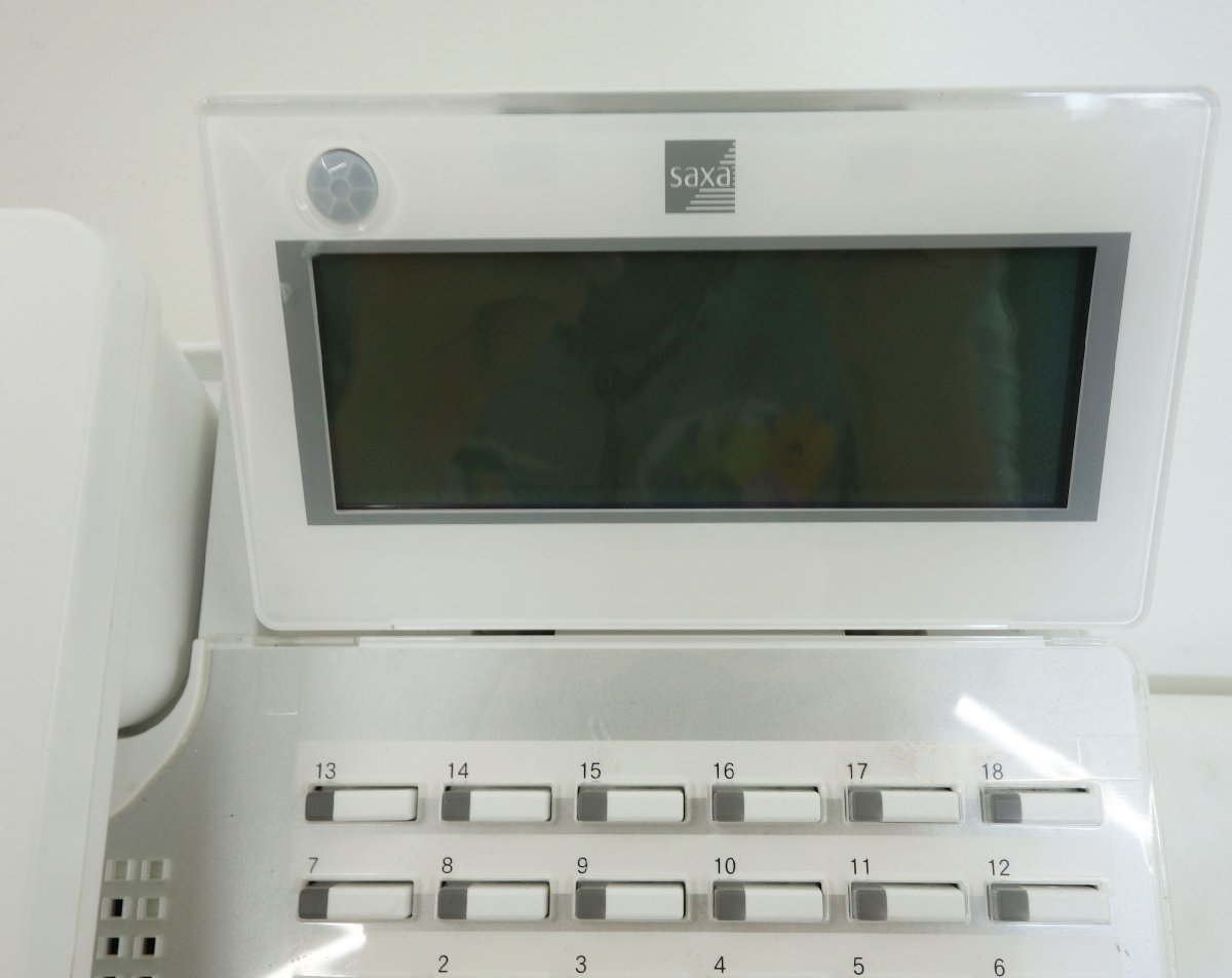 送料無料 ◇ SAXA ビジネスフォン18ボタン電話機 TD810(W 送料無料 ◇ SAXA ビジネスフォン18ボタン電話機 TD810(W