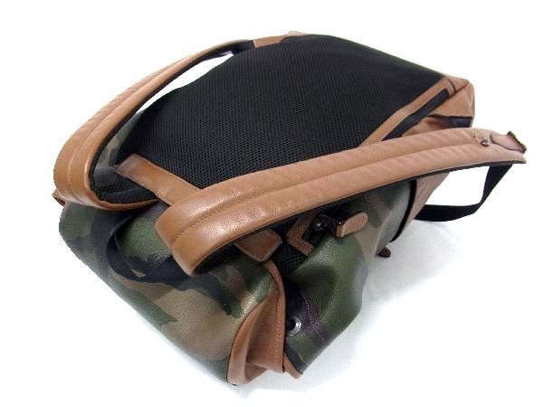 1円 □美品□ COACH コーチ F72228 PVC×レザー 巾着型 カモフラージュ