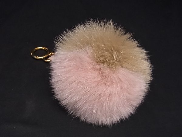 極美品!フェンディフォックスファーチャーム 通販