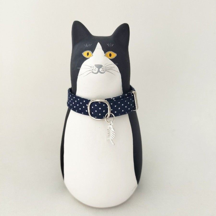 猫　首輪　猫首輪　ハンドメイド　シンプル　セーフティバックル　軽い　小猫