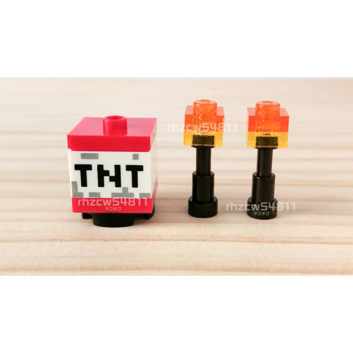 レゴ　マインクラフト　マイクラ　TNT 松明　パーツ　爆弾　クリア　パーツ　LEGO Minecraft_画像1