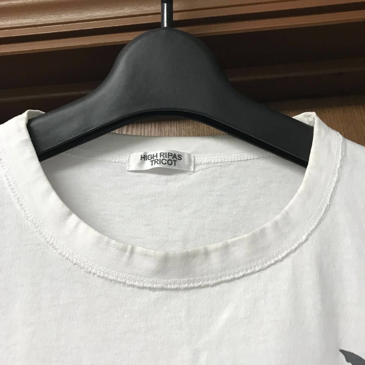 半袖 Tシャツ 白 ダメージ加工 モノクロポップ|Yahoo!フリマ 半袖 Tシャツ 白 ダメージ加工 モノクロポップ|Yahoo!フリマ