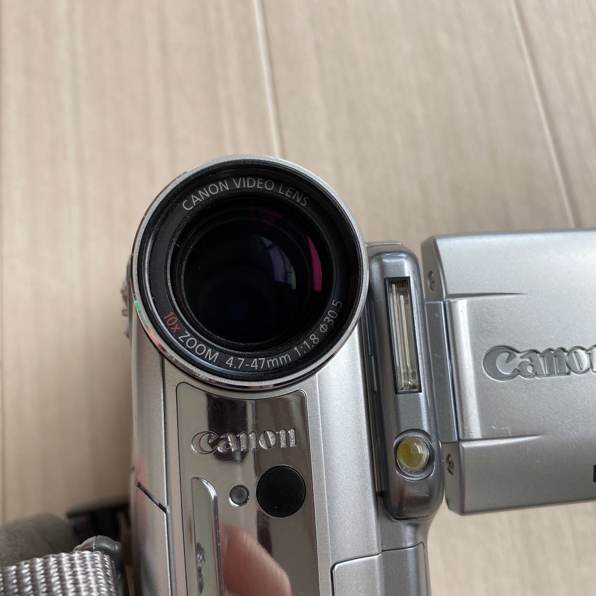 Canon DM-IXY DV M3 キャノン MiniDV ビデオカメラ 送料無料 Canon DM-IXY DV M3 キャノン MiniDV ビデオカメラ 送料無料