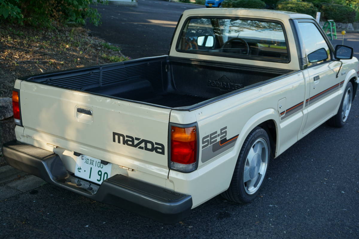 *1988 MAZDA B2200 SE-5* domestic new regular 5 speed book@ country 2 owner car 