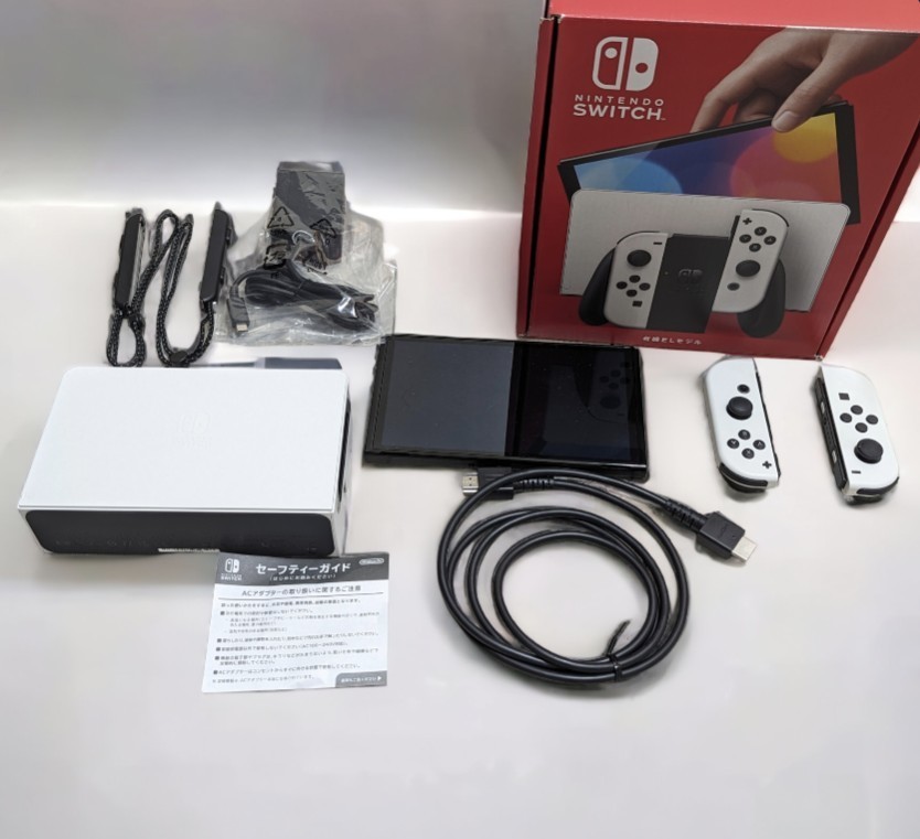 美品】Nintendo Switch(有機ELモデル) Joy-Con(L)/(R) ホワイト