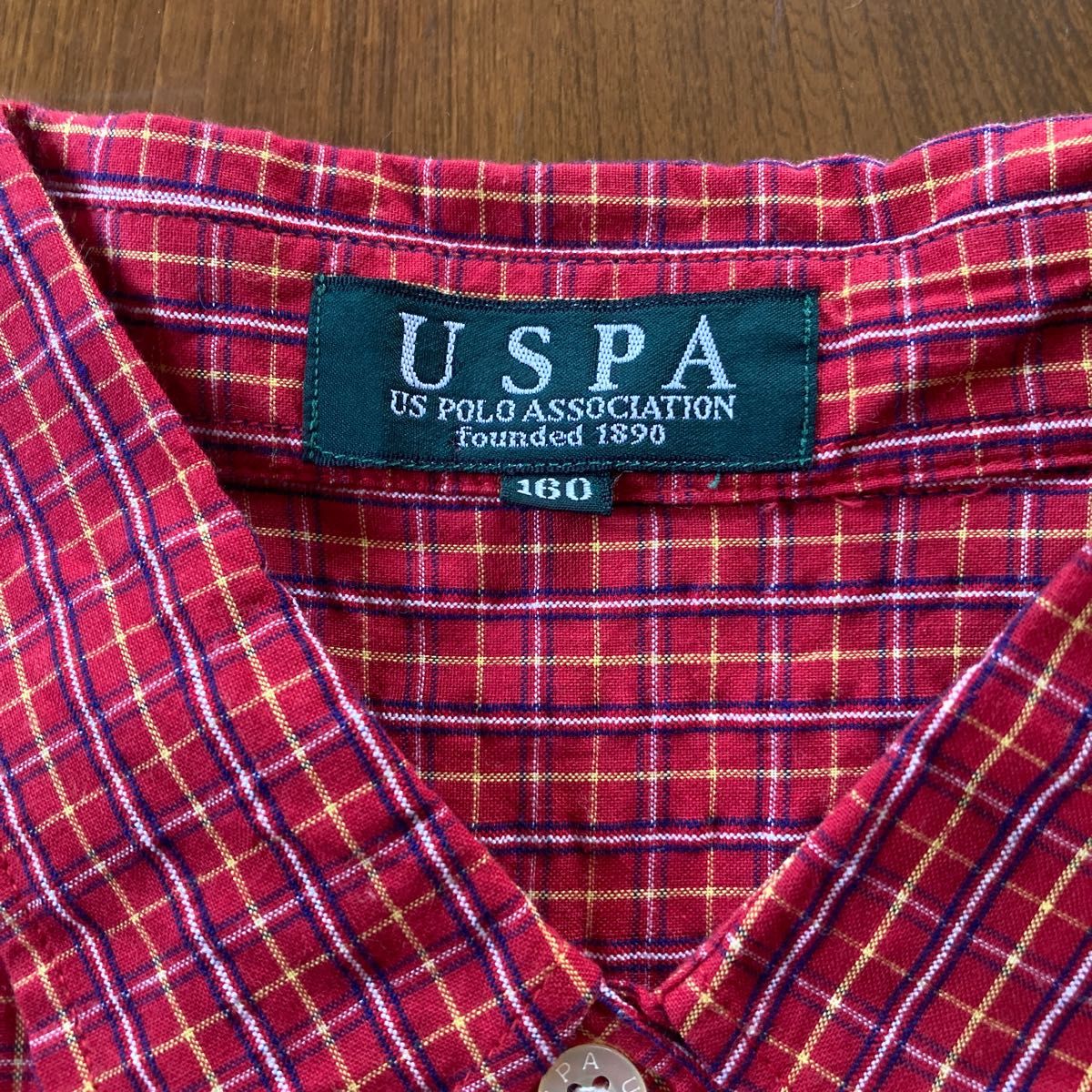 USPA  半袖シャツ　赤系チェック　160 左胸刺繍　ロゴマークボタン　綿100% 内外衣料製品　レディースS〜M