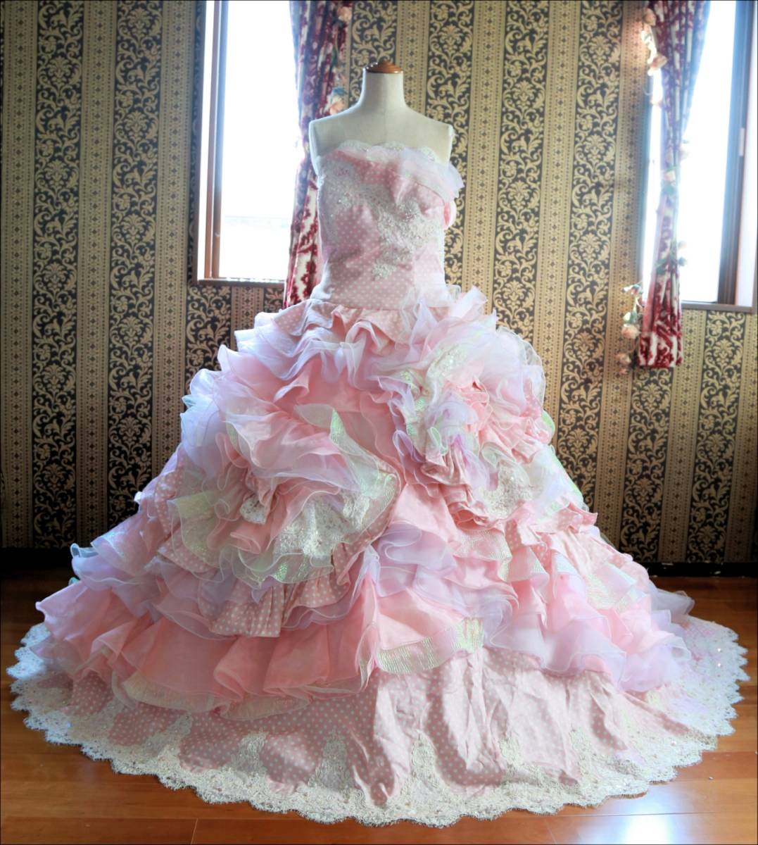 適切な価格 希少な超大きいサイズ21号23号26号高級ウエディングドレス編上げ調節可能ピンクカラードレス プリンセスタイプ