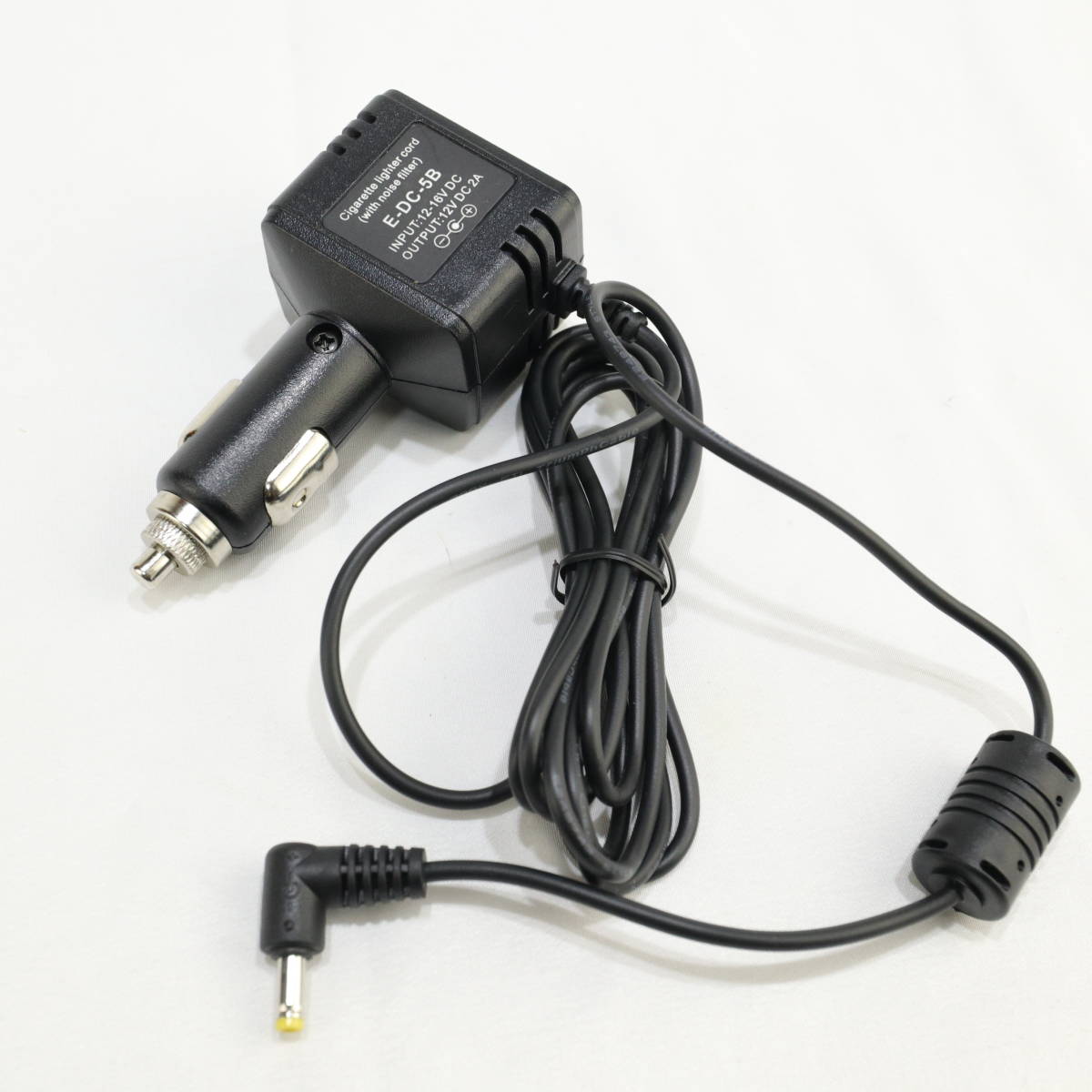 八重洲 VX-5/VX-6/VX-7 携帯無線機用 充電対応シガライタ 八重洲 VX-5/VX-6/VX-7 携帯無線機用 充電対応シガライタ