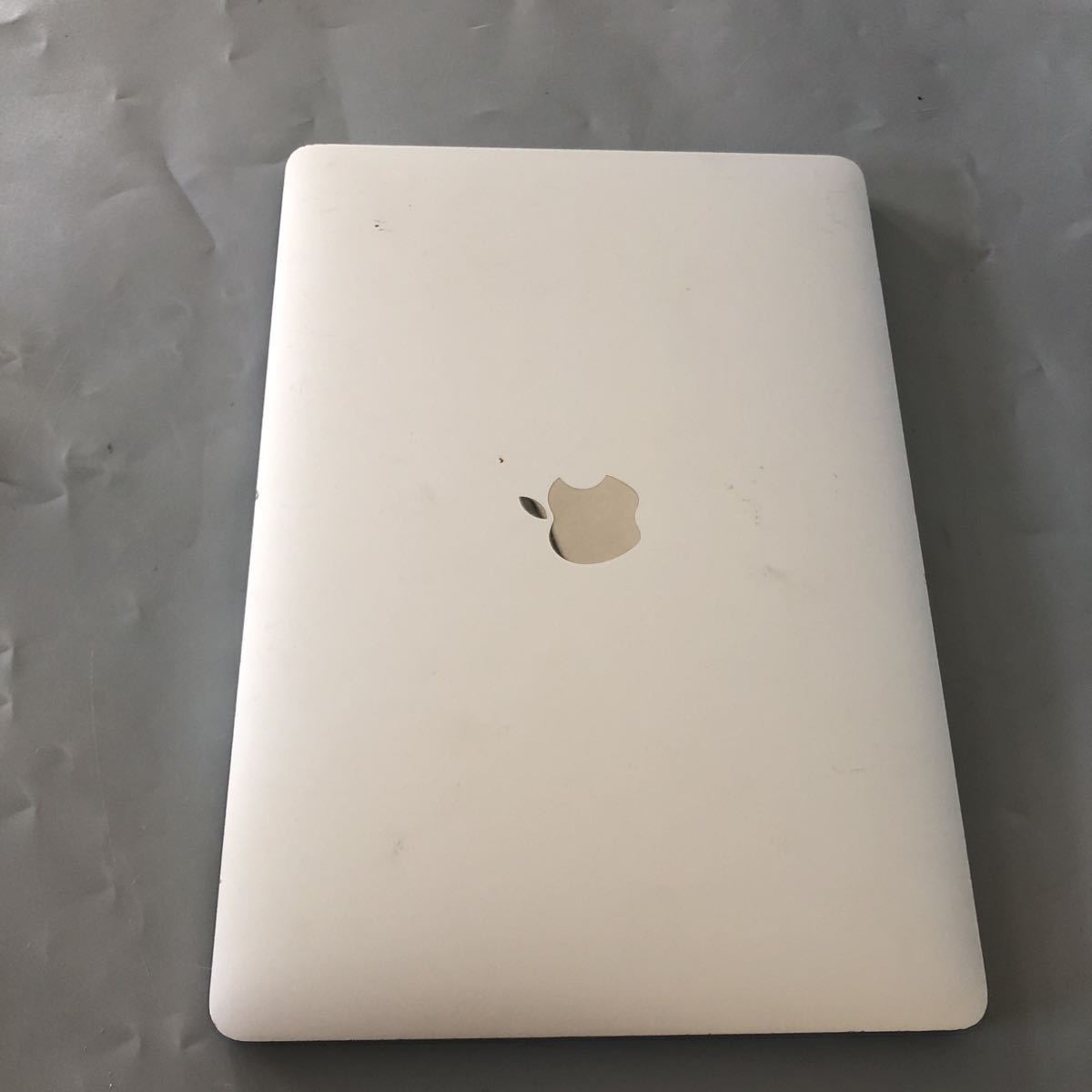 Apple MAC Book Air «美品だけどジャンク品»-