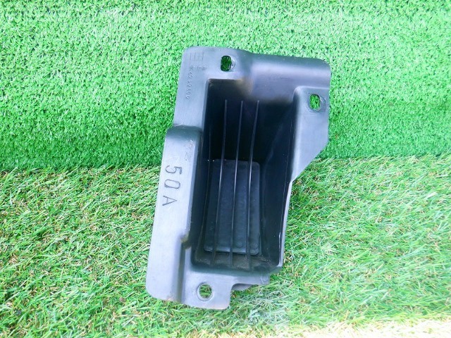  Nissan Pulsar foot rest S64 FN13