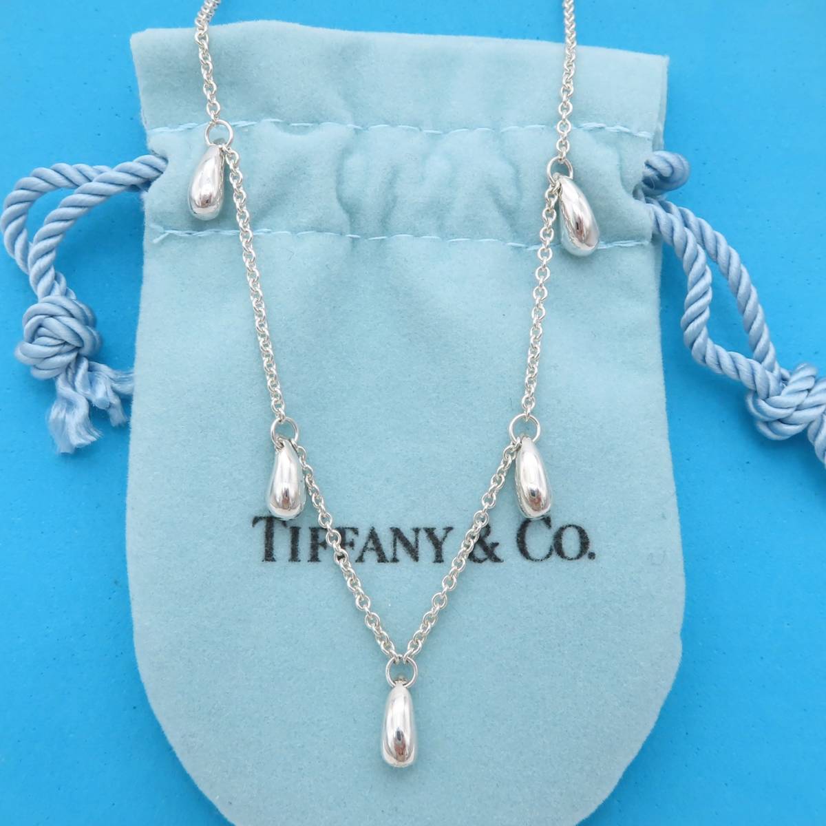 【送料無料】 極希少 美品 Tiffany&Co. ヴィンテージ ティファニー 5P ティアドロップ シルバー ネックレス SV925 5連 SH57の画像1