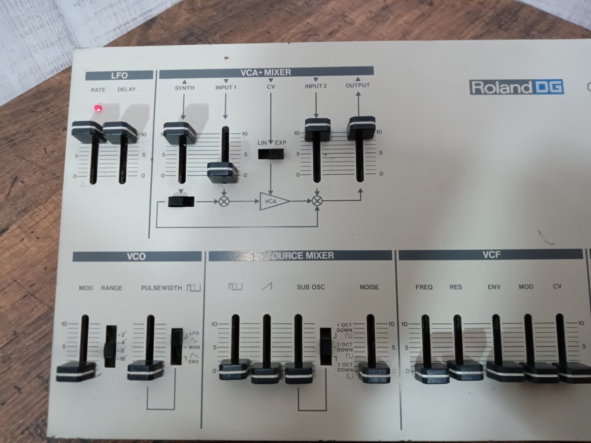 希少 Roland DG CMU-810 COMPU SYNTH アナログ シンセサイザー 音源