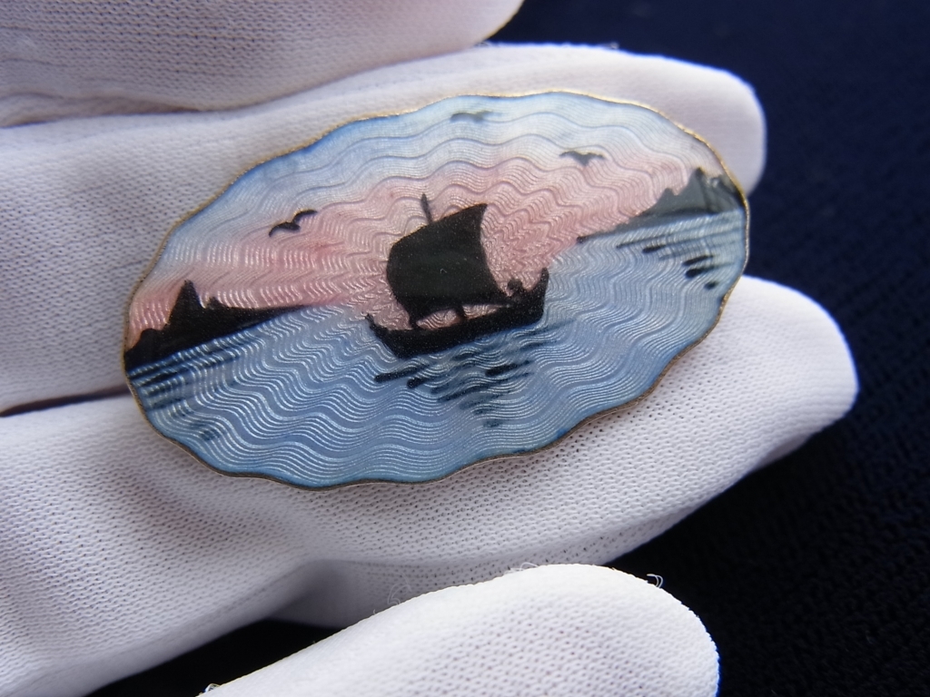 * Северная Европа Vintage SILVER 925 серебряный эмаль море . отходит .. лодка. декорации . прекрасный брошь, безопасность цепь есть 