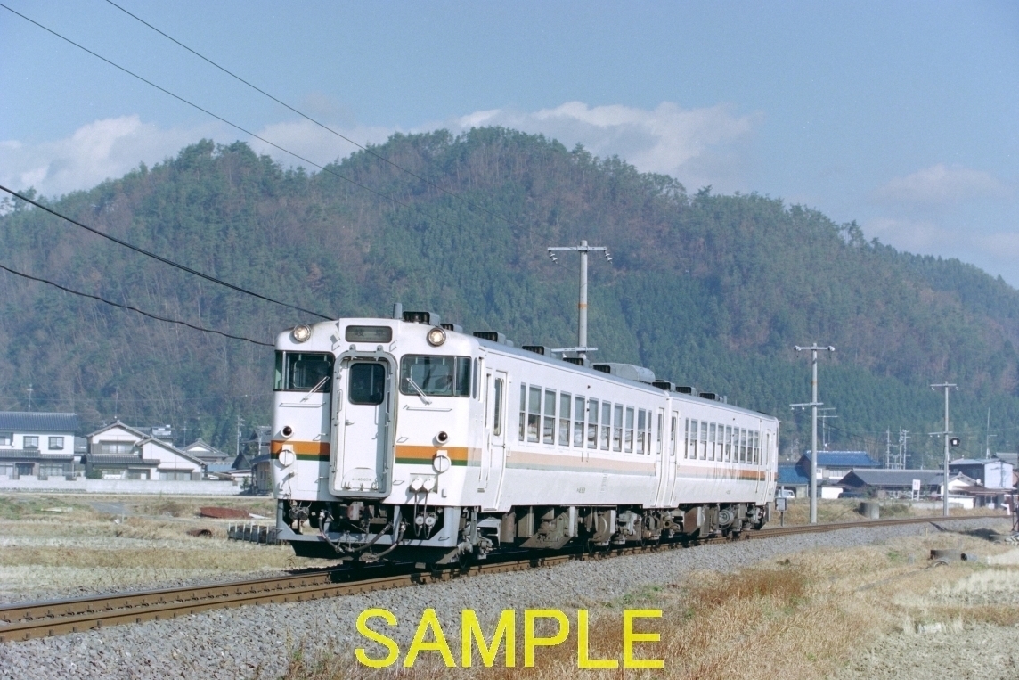 ☆90～00年代鉄道9jpgCD[高山線キハ40・47・48東海色・キハ28・58国鉄色2・3・4連、キハ28－3001他2連(太多線多治見駅)]☆_DP1520