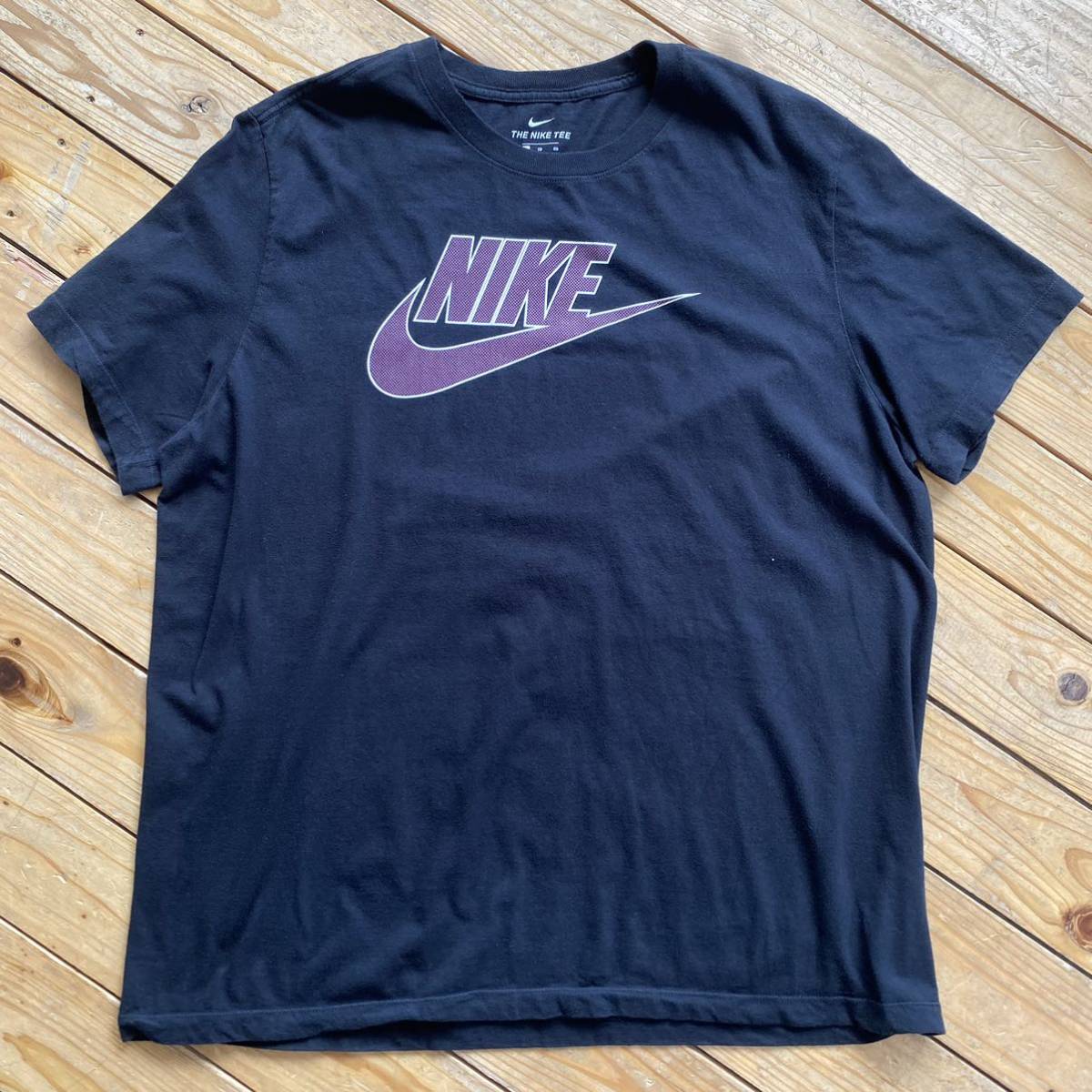 USA古着 NIKE ナイキ Tシャツ 半袖 メンズ XLサイズ ブラック 美品 スウッシュ ロゴ プリント アウトドア アメカジ アメリカ仕入れ T2202の画像2