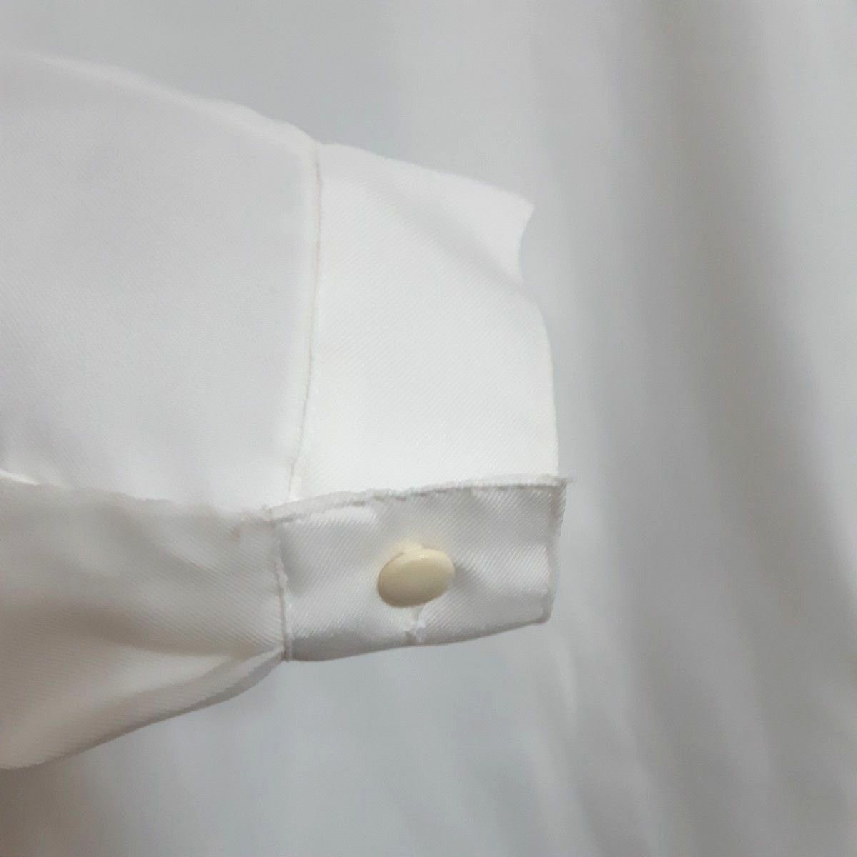 レトロ可愛い ブラウス　白シャツ 長袖シャツ　手洗い可能　夏　白　夏服　襟　可愛い　綺麗め　レトロ