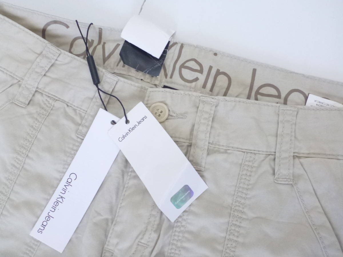 新品 Calvin Klein Jeans カルバンクライン ジーンズ★　ベージュ　カーゴパンツ　38　LL相当_画像3