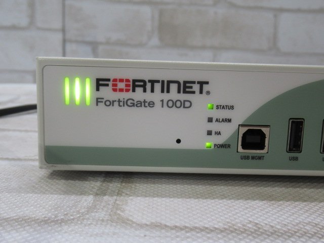 Ω 新DKF 0049♪ Fortinet【FG-100D】FortiGate-100D 通電確認のみ 領収書発行可能・祝10000取引突破!!_画像5