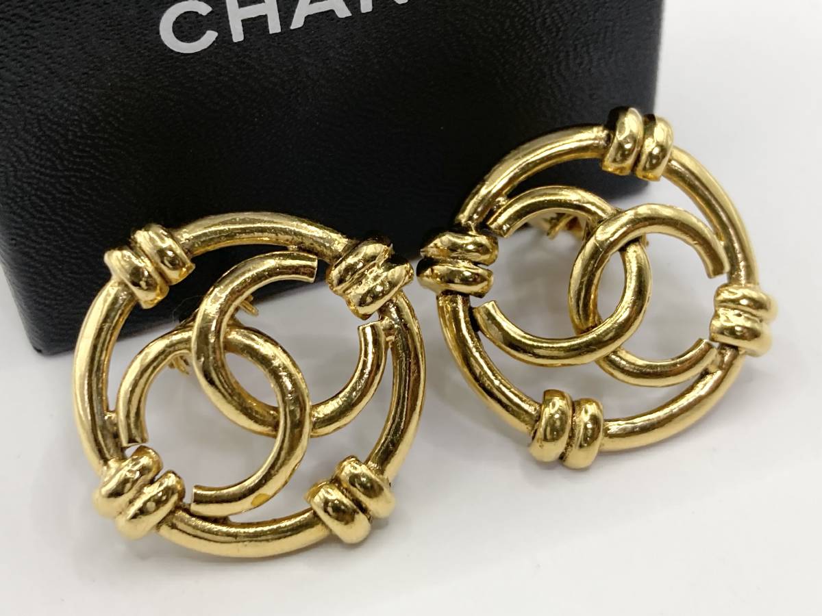 CHANEL ココマーク サークル イヤリング ゴールド ヴィンテージ タイムレスクラシック シャネル 古着