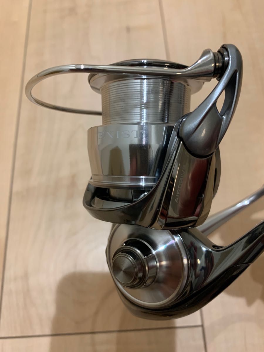 タイムセール【美品】22イグジストLT3000-H リブレハンドル タイムセール【美品】22イグジストLT3000-H リブレハンドル