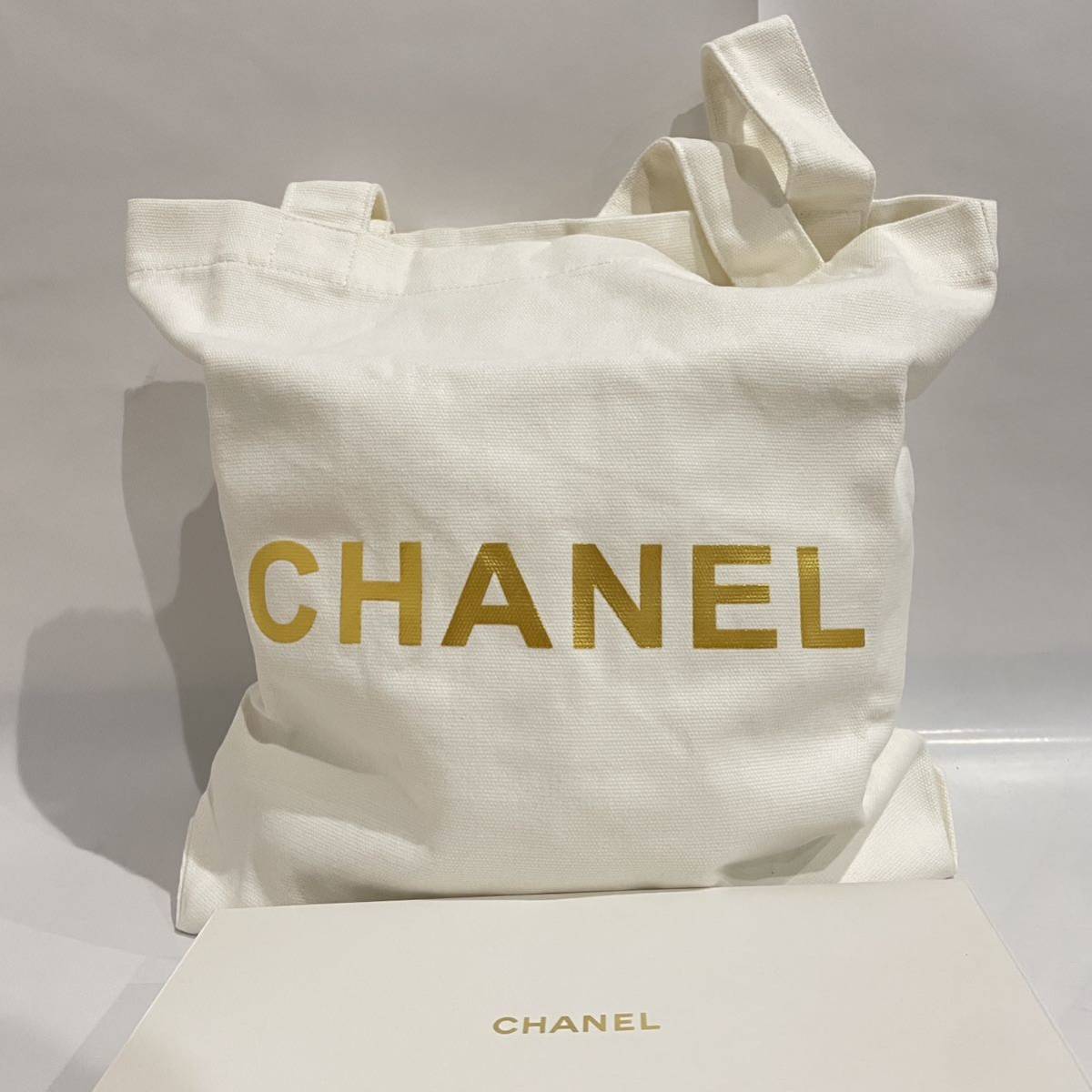 グとしても】 CHANEL - CHANEL 限定トートバッグ 非売品 未使用の通販