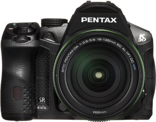 【中古】 PENTAX デジタル一眼レフカメラ K-30 レンズキット [DA18-135mmWR] ブラック K-30_画像1