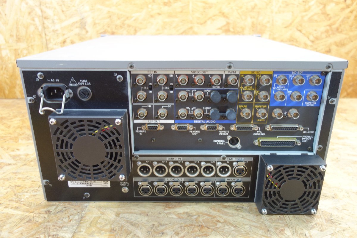 *[ electrification has confirmed ]Panasonic AJ-HD3000 HDD5 multi format Studio recorder Junk *(V318)