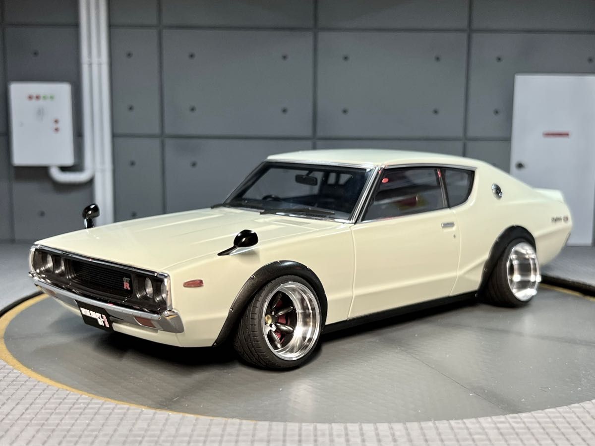 ☆オートアート 1/18☆ケンメリGT-R 改 白☆KPGC110 ローダウンカスタム 超深リム ワタナベホイール☆