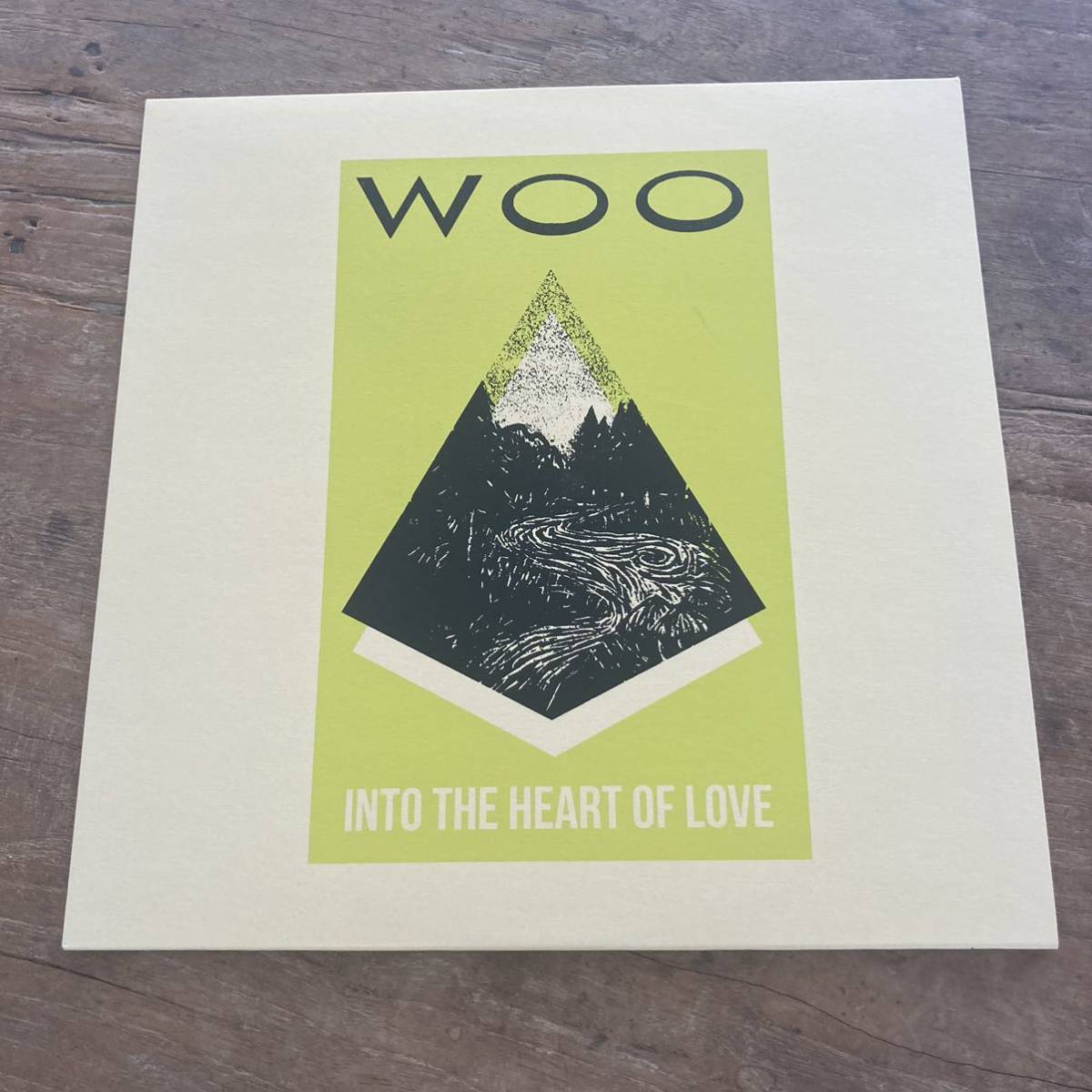 WOO / Into The Heart Of Love (LP) レコード