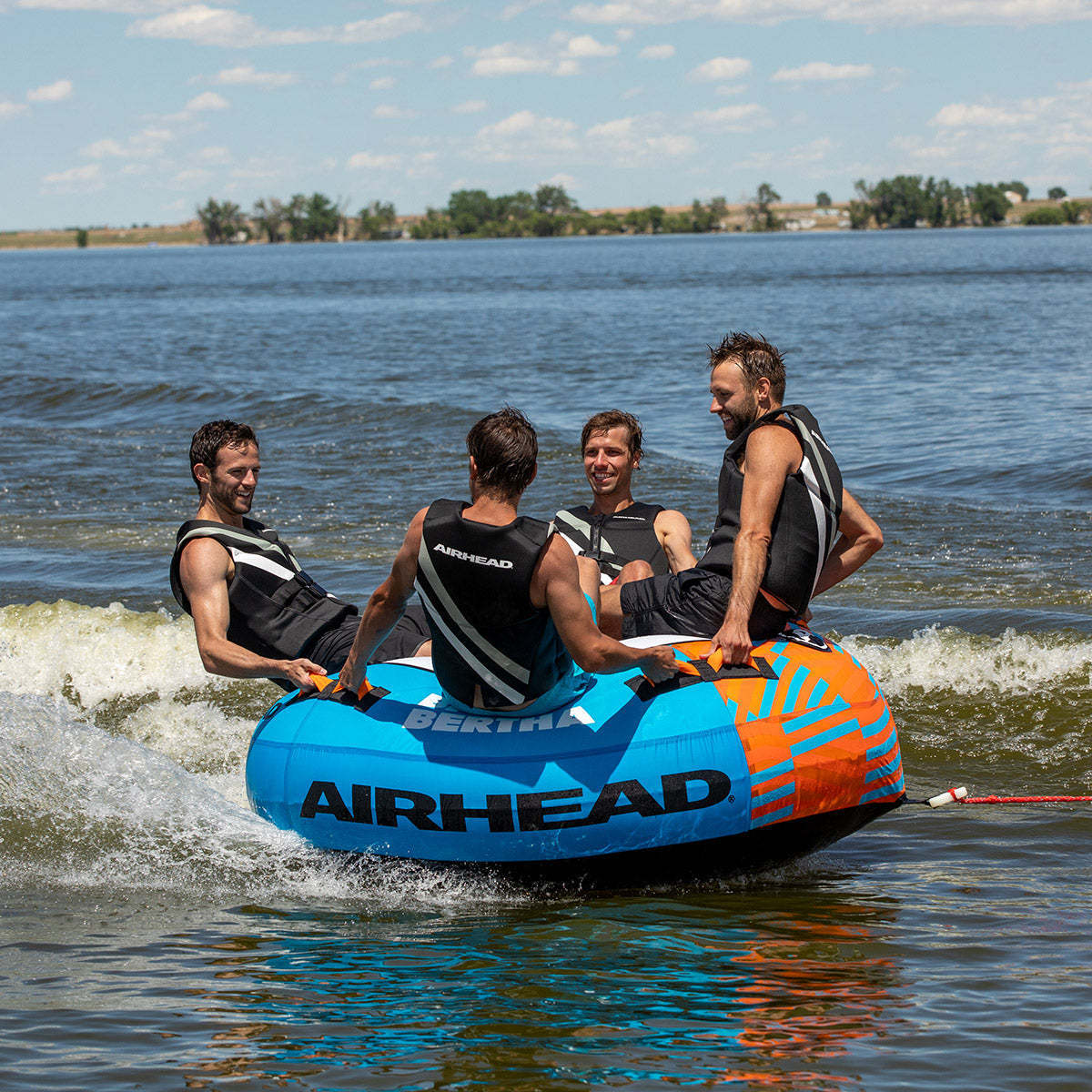 13681円 2023 AIRHEAD ビッグバーサ BIG BERTHA 4人乗り 13681円 2023 AIRHEAD ビッグバーサ BIG BERTHA 4人乗り